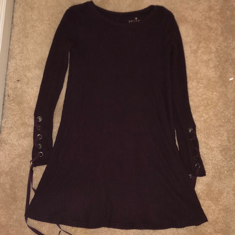 SWEATER DRESS WITH LACE UP SLEEVES